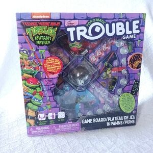 Nickelodeon Teenage Mutant Ninja Turtles Mutant Mayhem Trouble Board Game
